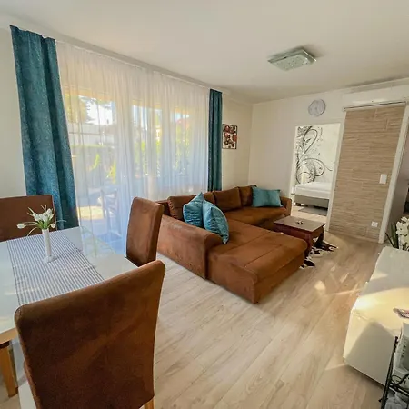 Relax Premium Wellness Σίοφοκ