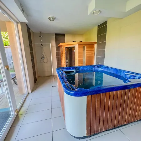 Relax Premium Wellness Σίοφοκ