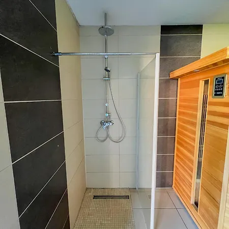 Relax Premium Wellness * Siófok