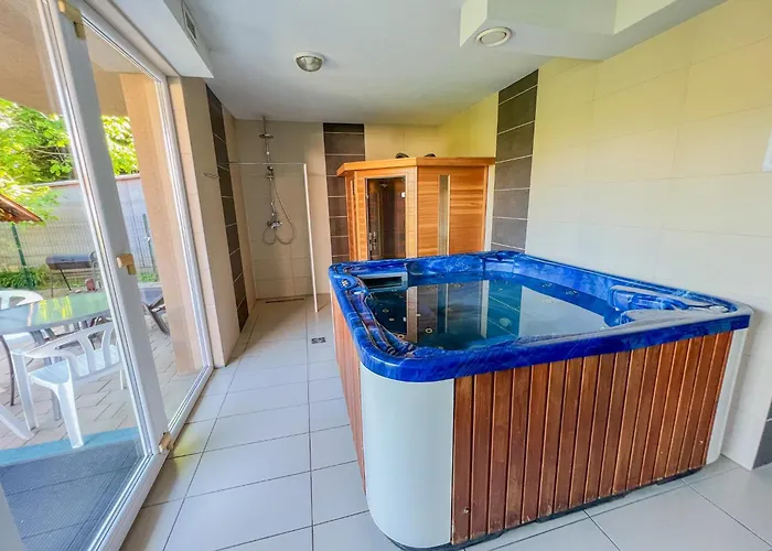 Relax Premium Wellness Siofok